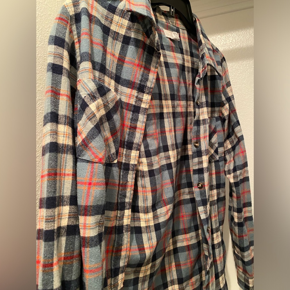 Flannel button down - Picture 3 of 7